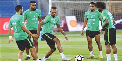 الأخضر يواصل تحضيراته لمواجهة بوليفيا غداً 