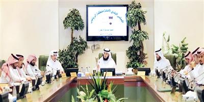 «بلدي الرياض» يناقش برامج لجانه لتطوير وتحسين الخدمات البلدية 