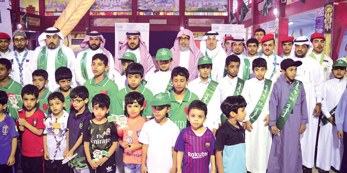  جماعية من احتفالية إحدى المدارس باليوم الوطني