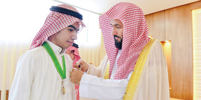خادم الحرمين يأمر بمنح القاضي الجيراني وسام الملك عبدالعزيز من الدرجة الأولى 