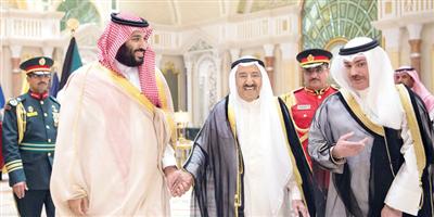 أمير الكويت وولي العهد تناولا المستجدات الإقليمية والدولية 