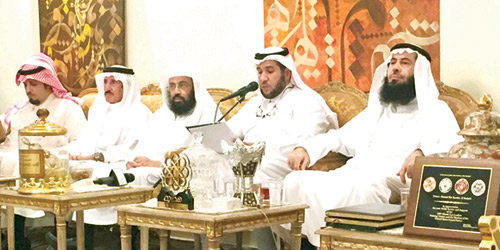  جانب من الندوة