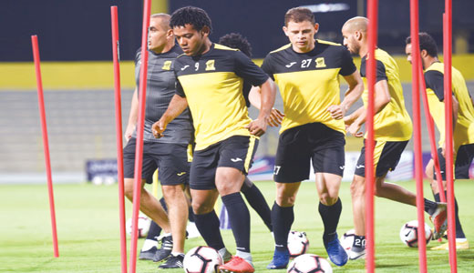  من استعدادات الاتحاد للقاء أحد