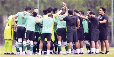 أخضر الشباب يستهل مسيرته اليوم في كأس آسيا بمواجهة نظيره الماليزي 