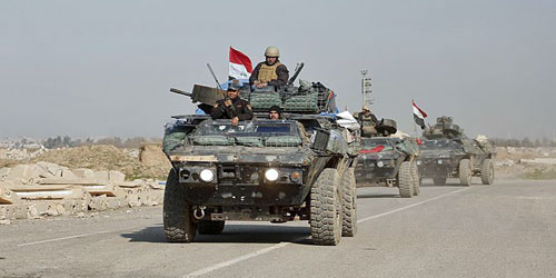 العراق يعزز قواته على الحدود السورية لمنع دخول الإرهابيين 