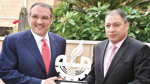  نقلي يكرم رئيس غرفة مكه