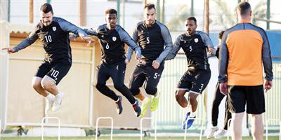 الشباب يواصل تحضيراته للاتفاق 