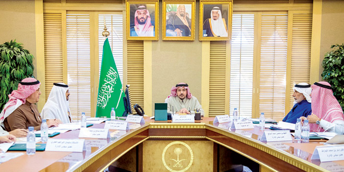  جانب من ترؤس سموه لاجتماع مجلس إدارة جمعية كبدك