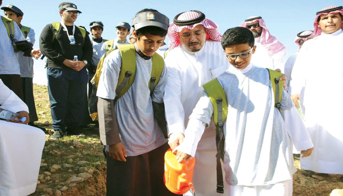 تدشين برنامج الأمير فيصل بن بندر لتطوير السياحة البيئية في حريملاء 
