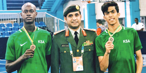   العسيري والمبروك