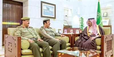 الأمير محمد بن عبدالرحمن يستقبل مدير جوازات منطقة الرياض 