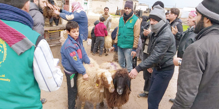  من توزيع المساعدات السعودية