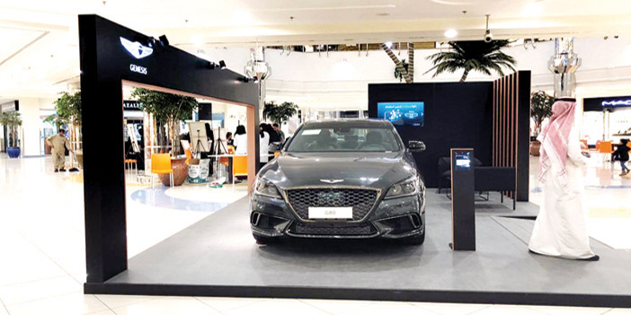  جانب من عروض جينيسيس