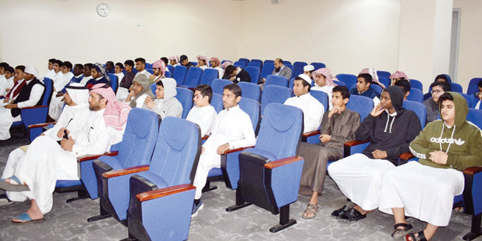  جانب من المحاضرة