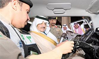 الأمير سعود بن نايف يدشِّن نظام الرصد المتحرِّك للمخالفات المرورية 