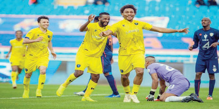 فرحة التعاون بالتأهل