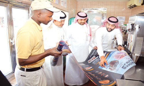  جانب من الجولة التفتيشية