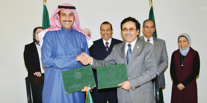  جانب من تبادل وثائق الاتفاقية