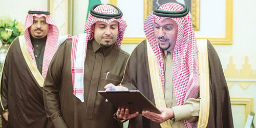  سمو أمير القصيم مدشناً الحملة