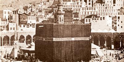 الصورة التاريخية قيمتها في معلوماتها لا إبداع التصوير 