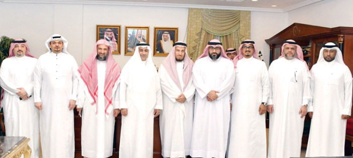 رئيس مطوفي حجاج جنوب آسيا يبحث الخدمات التي ستقدم لحجاج البحرين خلال موسم الحج 