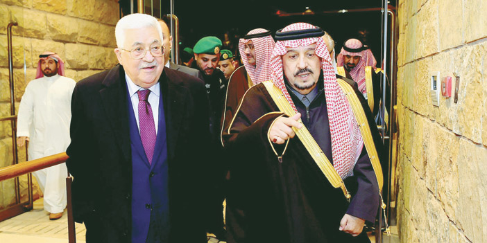  الرئيس الفلسطيني خلال زيارته حي الطريف