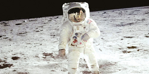 ناسا تخطط لإرسال البشر للعيش في القمر 