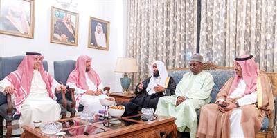 سفير المملكة يقيم مأدبة عشاء احتفاءً بزيارة الشيخ الشثري إلى الكاميرون 