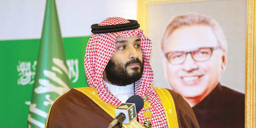 خلال مؤتمر صحفي عقده في قاعدة «نور خان» الجوية 