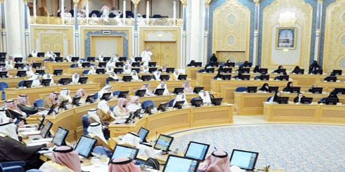 الشورى: لا قرار بشأن توصية سفر المرأة دون تصريح 