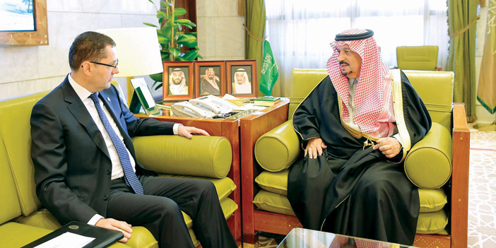   أمير منطقة الرياض يستقبل سفير جمهورية أيرلندا