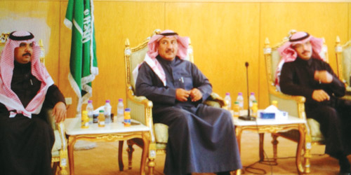  التمياط أثناء  اللقاء