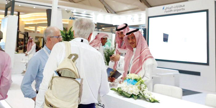 «مطارات الرياض» تستعرض أهم الفرص التجارية والاستثمارية لأكثر من 750 جهة عالمية 