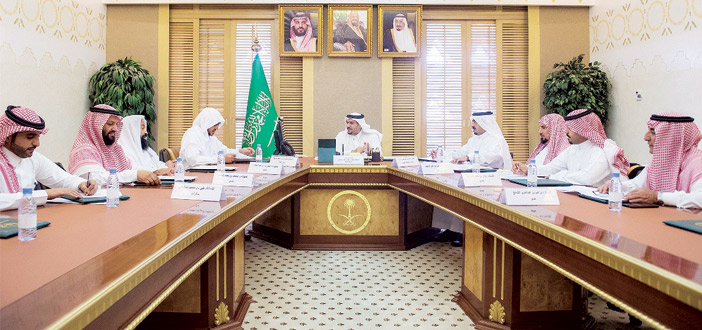  سموه مترئساً اجتماع اللجنة الميدانية لمتابعة المشاريع بالقصيم