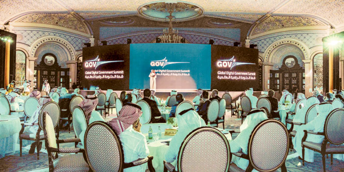  خلال الاحتفال