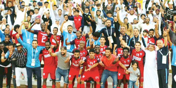   من مباراة أبها والنجوم