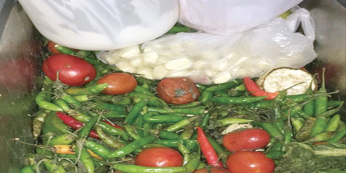  جانب من الأطعمة الفاسدة