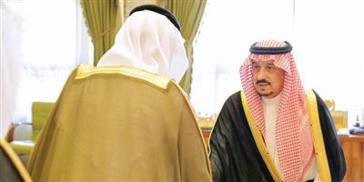 الأمير فيصل بن بندر يستقبل أعضاء مجلس منطقة الرياض 