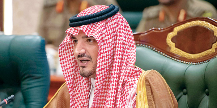  وزير الداخلية مترئسًا الاجتماع