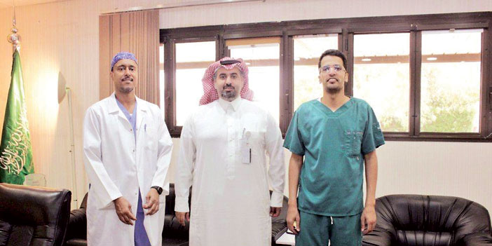  مدير مستشفى الملك خالد يتوسط بين الدكتورين المطيري والمسيعيد