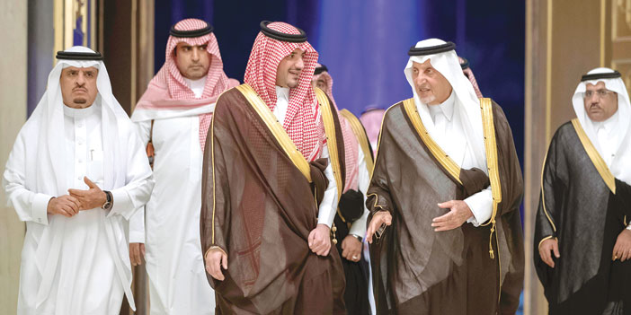  الأمير خالد الفيصل وسمو وزير الداخلية في الطريق للاجتماع