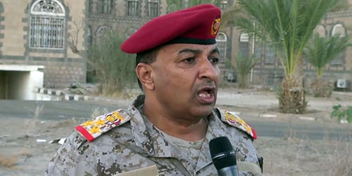 الحكومة اليمنية تلوح بخيارات في حالة فشل إقناع الحوثيين بالانسحاب من الموانئ في الحديدة 