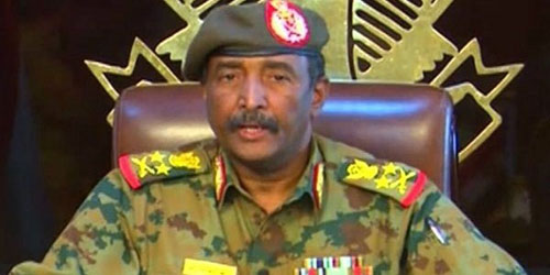 قادة الاحتجاج يأسفون لوقف التفاوض ويستمرون في الاعتصام 