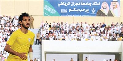 النصر يتعاقد مع هداف نجران صالح آل عباس 