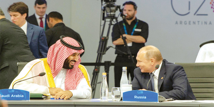 سمو ولي العهد مع الرئيس الروسي بوتين في جلسة انعقاد القمة