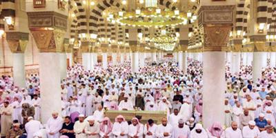 أكثر من نصف مليون مُصلٍّ يشهدون ختم القرآن في المسجد النبوي 