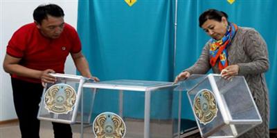 بدء عملية التصويت في الانتخابات الرئاسية المبكرة في كازاخستان 