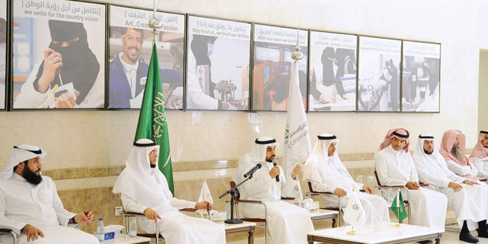 عدد من القطاعات تعايد منسوبيها 