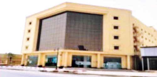 خلال استعراض إنجازات البلدية وخططها المستقبلية 