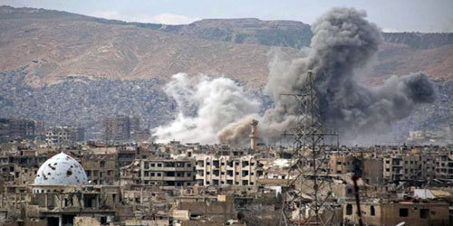 مقتل 28 شخصًا جراء قصف النظام السوري 